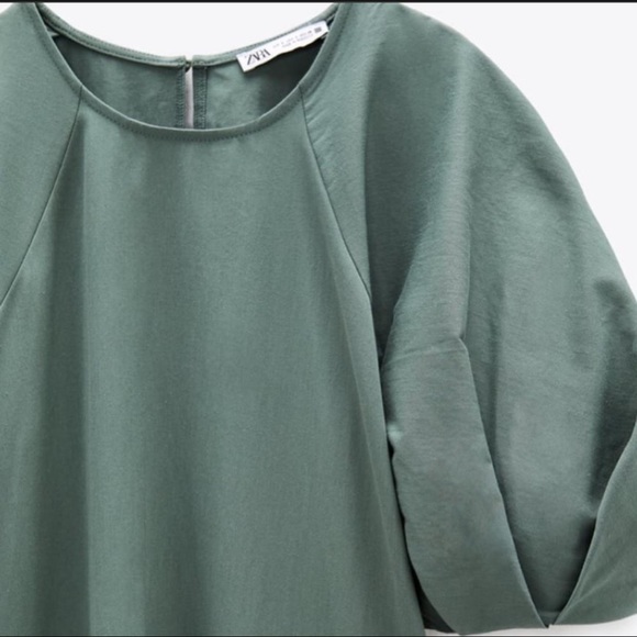 ❌🛑SOLD on ♏️🛑❌Ballon Sleeve Dress - Picture 3 of 9